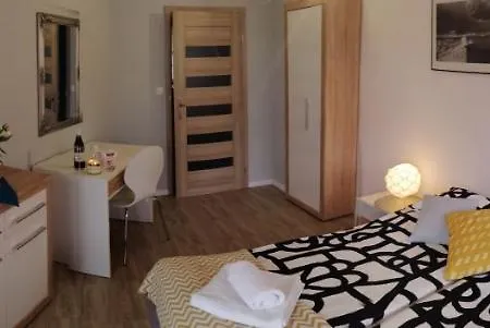 Cicha Przystan - Port *